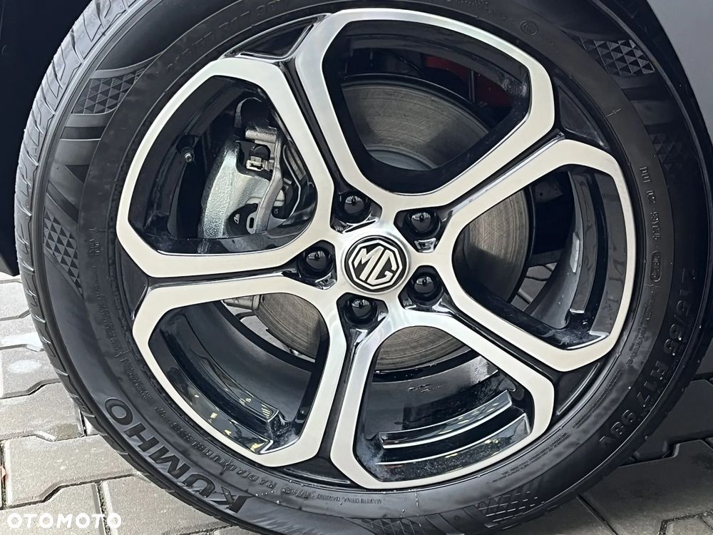 MG ZS 1.5 HEV+ Excite - 11