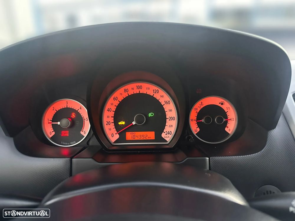 KIA Cee‘d SW 1.6 CRDi 115 cv de 2008 para peças - 10