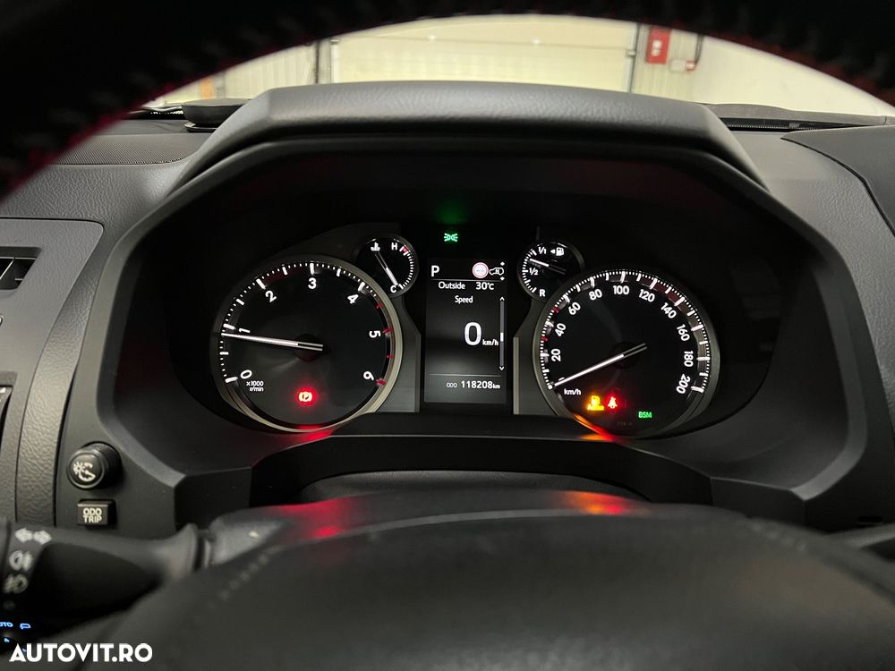 Toyota Land Cruiser 2.8l D-4D 204 CP A/T Luxury Black Matte Edition - 11