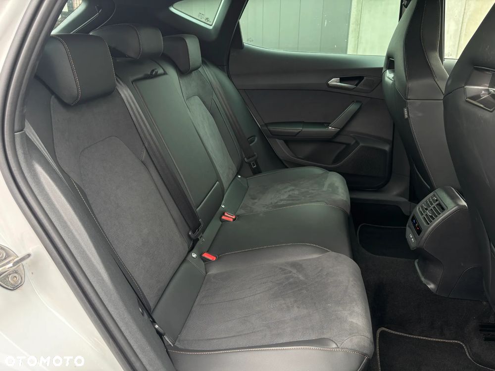 Cupra Formentor 1.5 eTSI mHEV DSG - 12