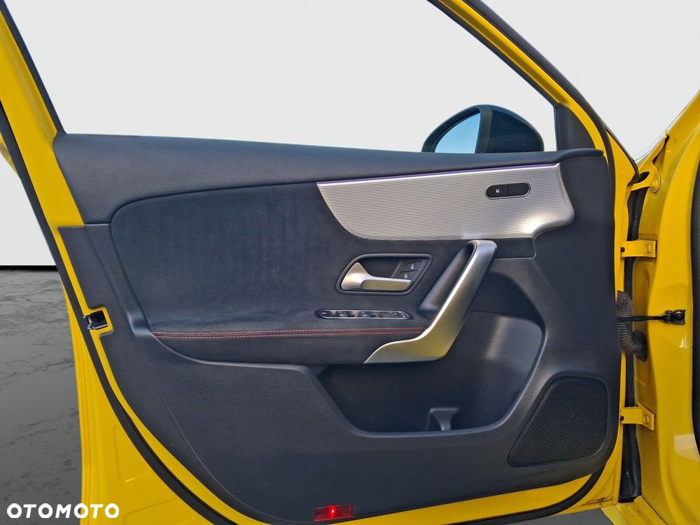 Mercedes-Benz Klasa A 45 S AMG 4-Matic 8G-DCT - 14