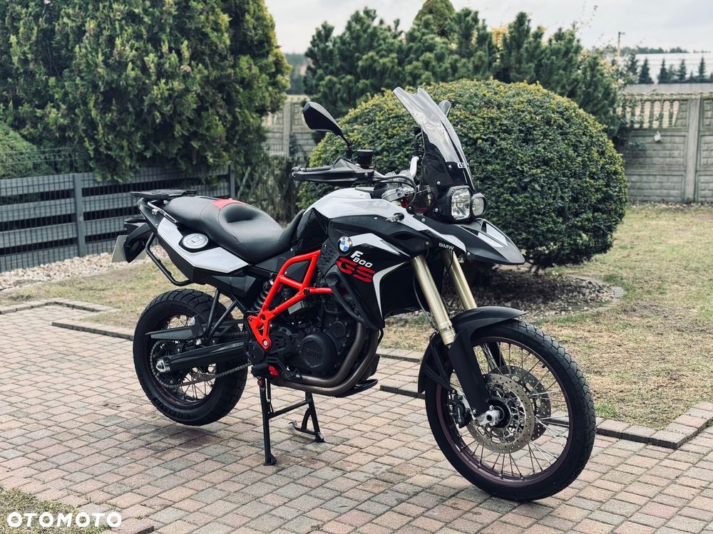 BMW F - 15