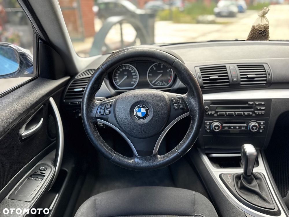BMW Seria 1 - 15