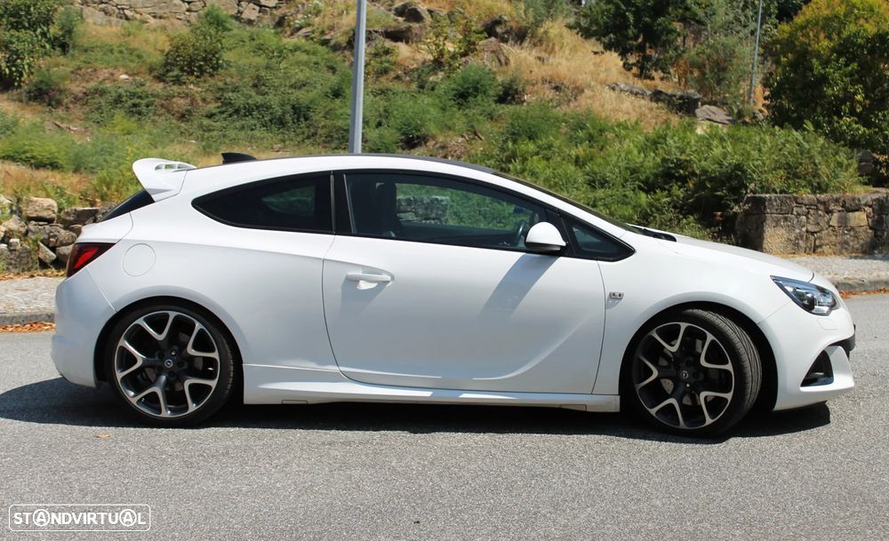 Opel Astra GTC OPC S&S - 5