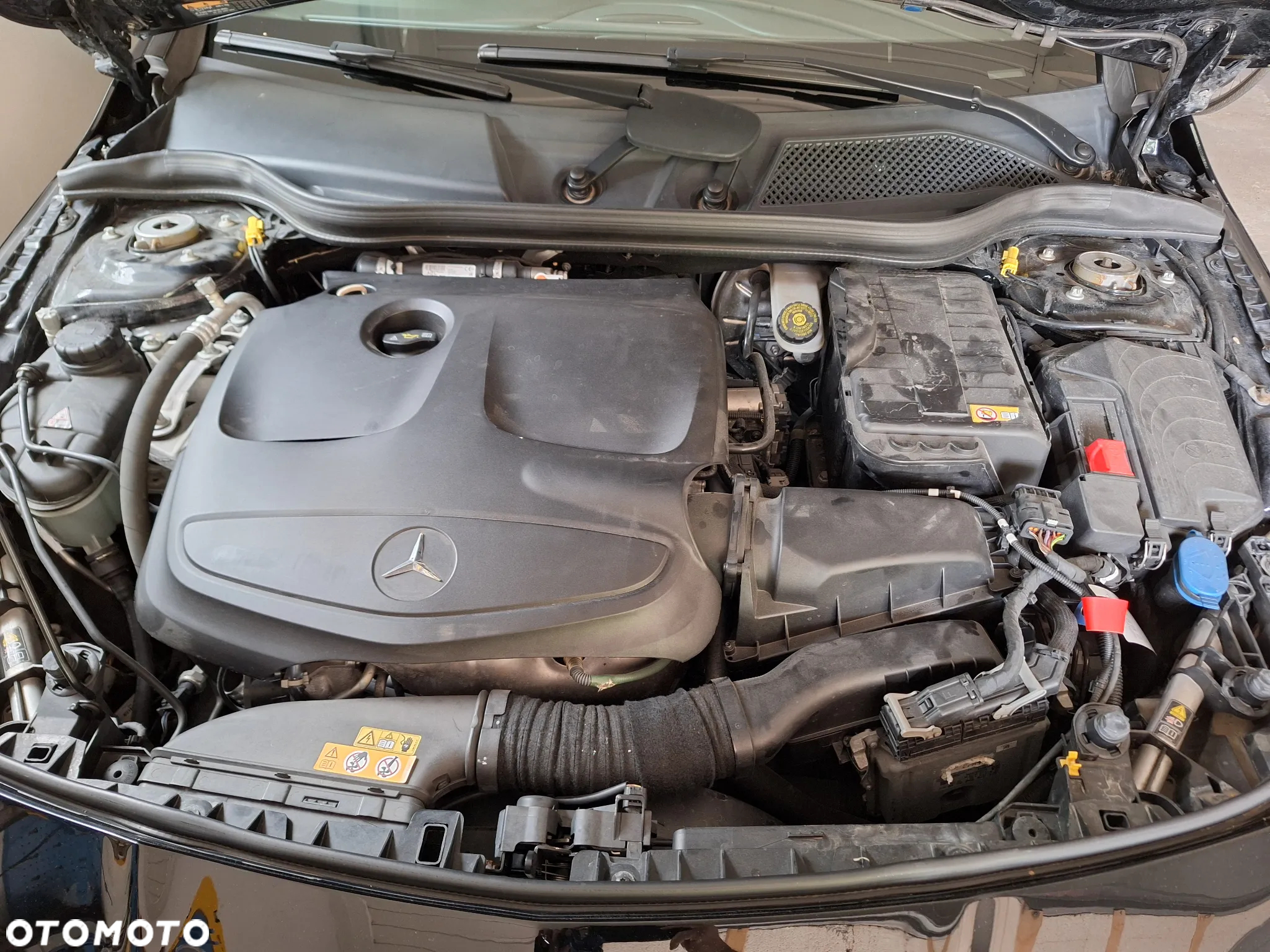 Mercedes-Benz CLA 180 BlueEffICIENCY Edition - 34