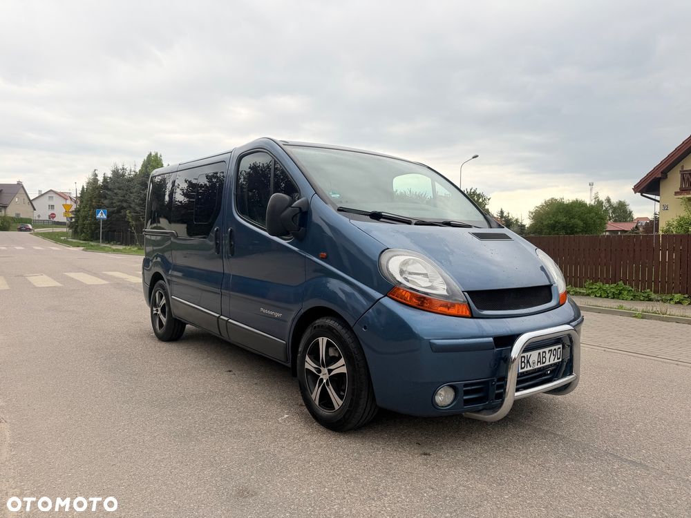 Renault Trafic - 2