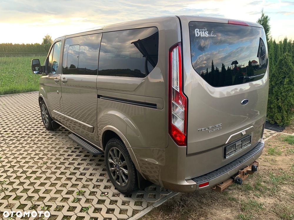 Ford Tourneo Custom 320 L2H1 VA Titanium - 9
