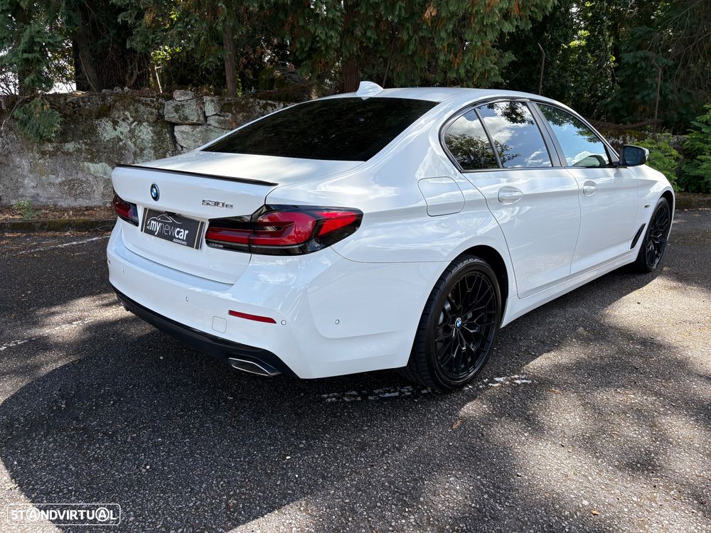BMW 530 e Pack Desportivo M - 14