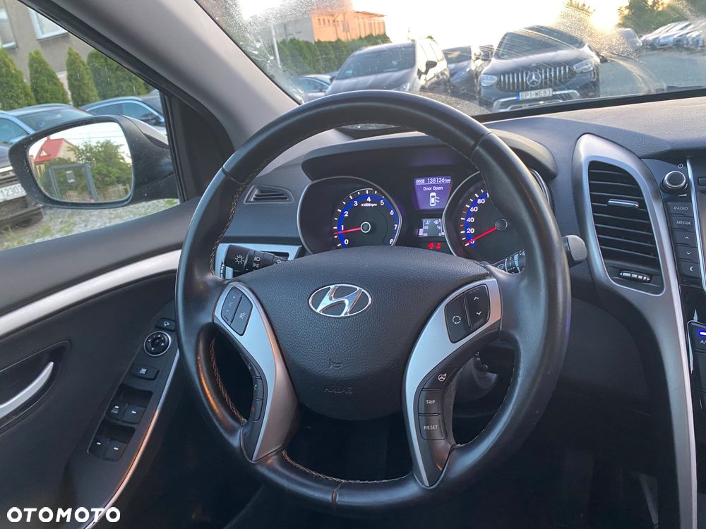 Hyundai i30 1.4 Premium - 33