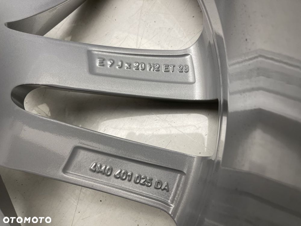 FELGA AUDI Q7 SQ7 4M0 9J 20 ET28 4M0601025DA - 7