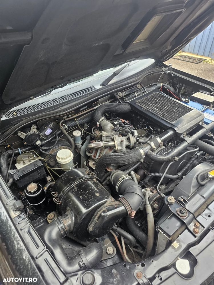 Mitsubishi Pajero Sport 2.5 TD Intense Piele + - 10