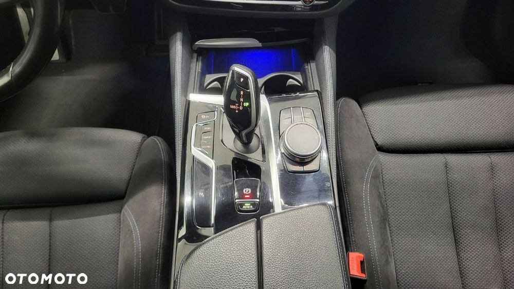BMW Seria 5 - 21