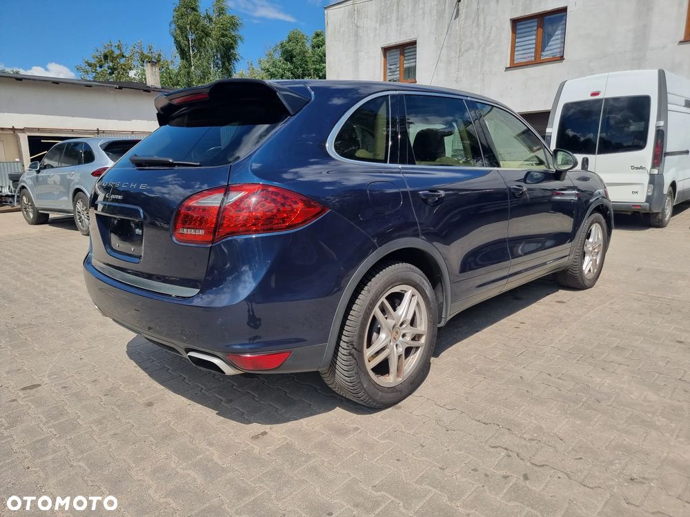 Porsche Cayenne Tiptronic S - 5