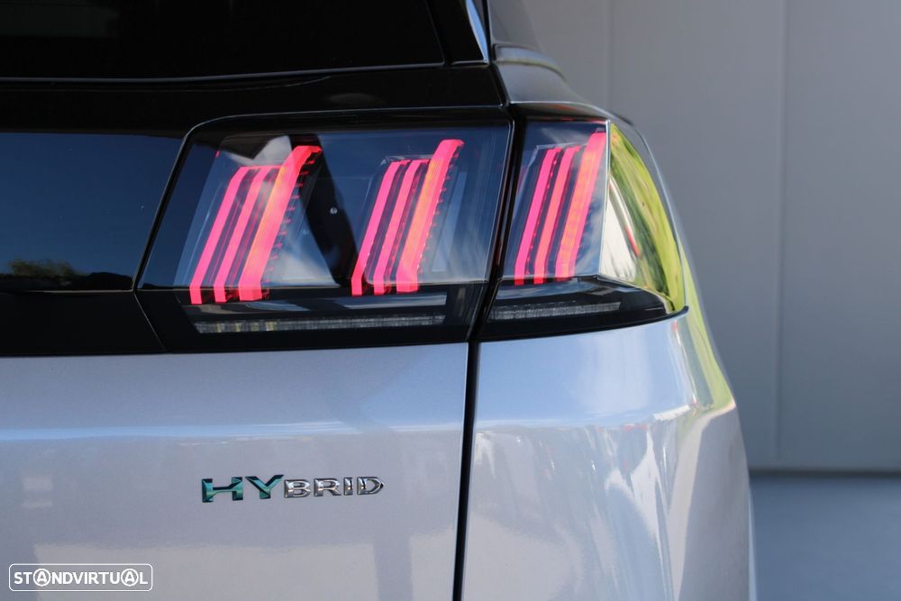 Peugeot 3008 1.6 Hybrid Allure Pack e-EAT8 - 22