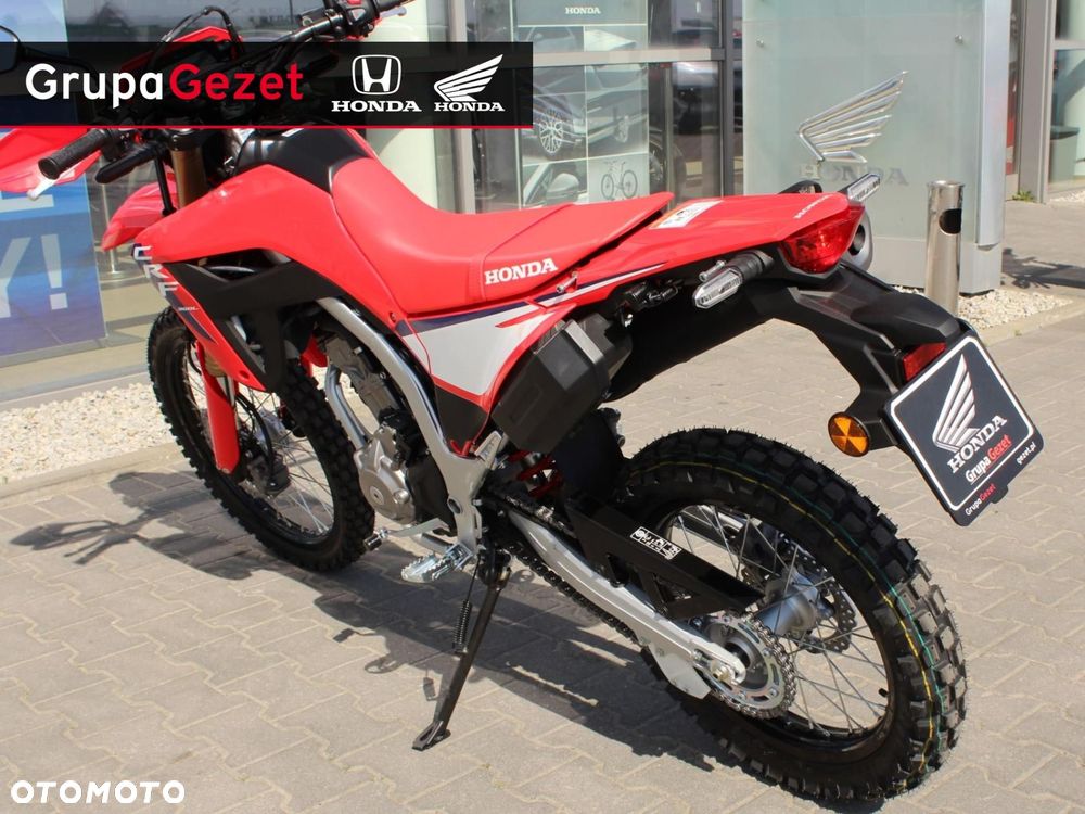 Honda CRF - 7