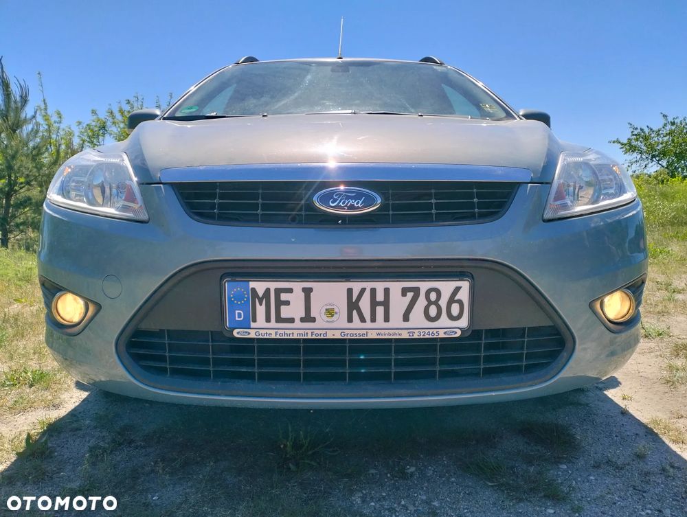 Ford Focus 1.6 16V Trend - 14
