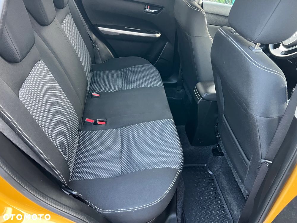 Suzuki Vitara 1.4 Boosterjet Premium 2WD - 24