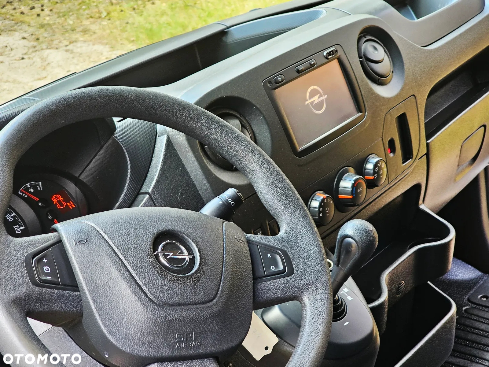 Opel movano - 21