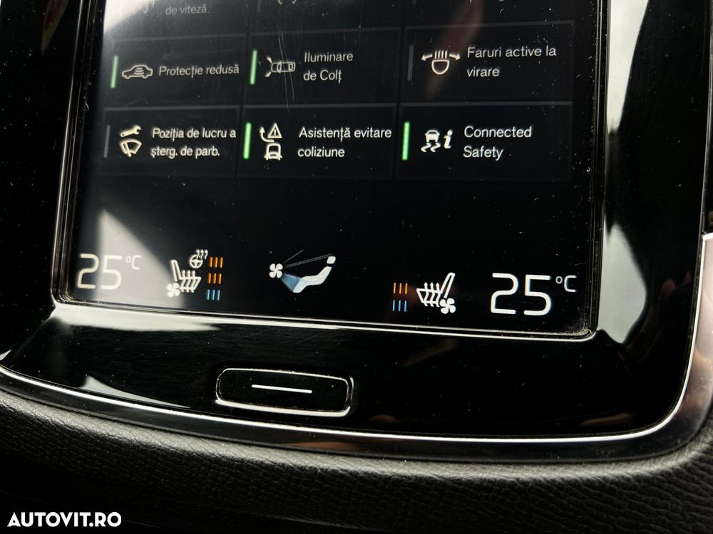 Volvo XC 90 D5 AWD Inscription - 18
