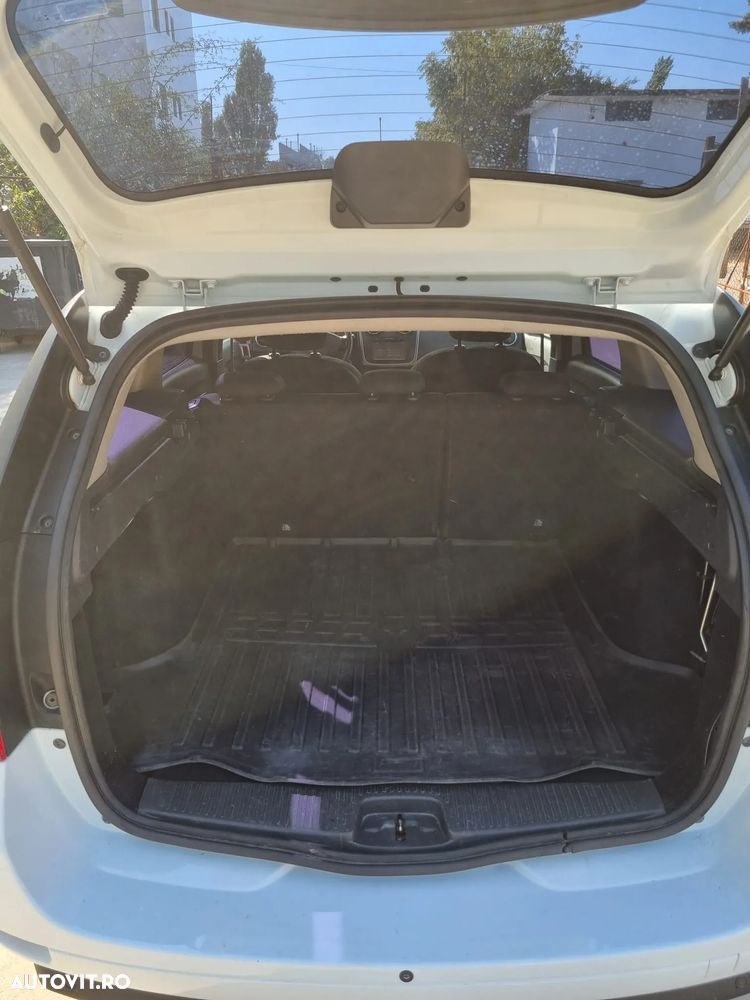 Dacia Logan 1.5 90CP Laureate - 7