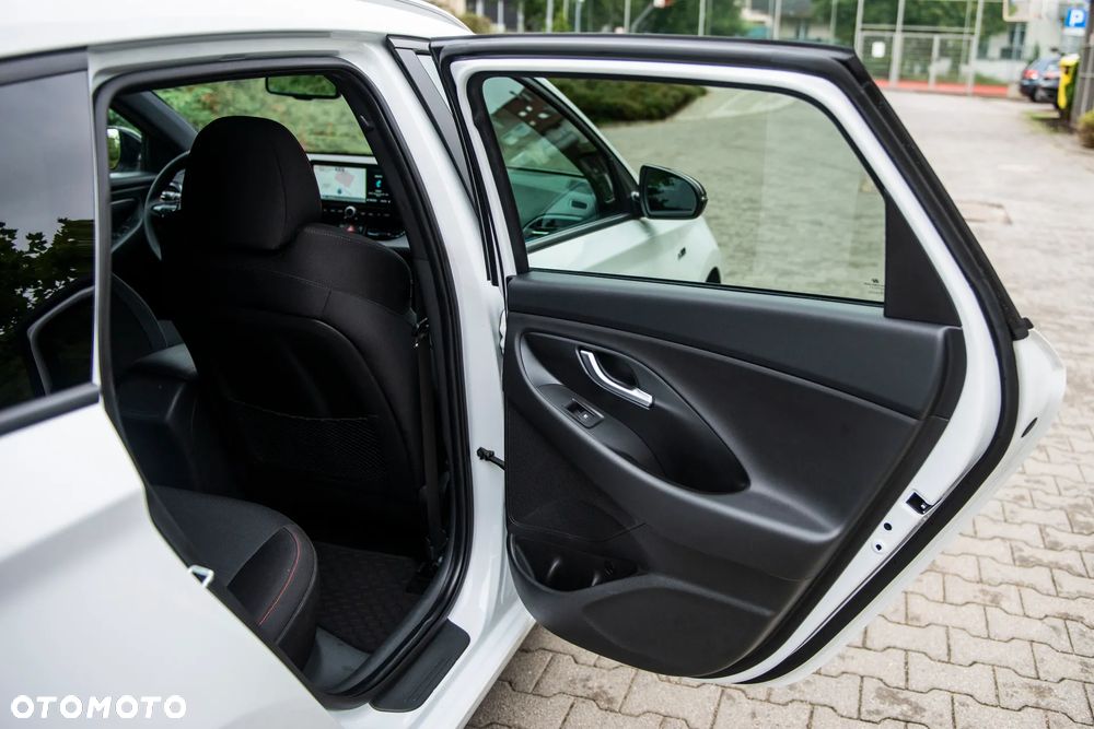 Hyundai i30 1.5 T-GDI 48V-Hybrid N-Line - 20