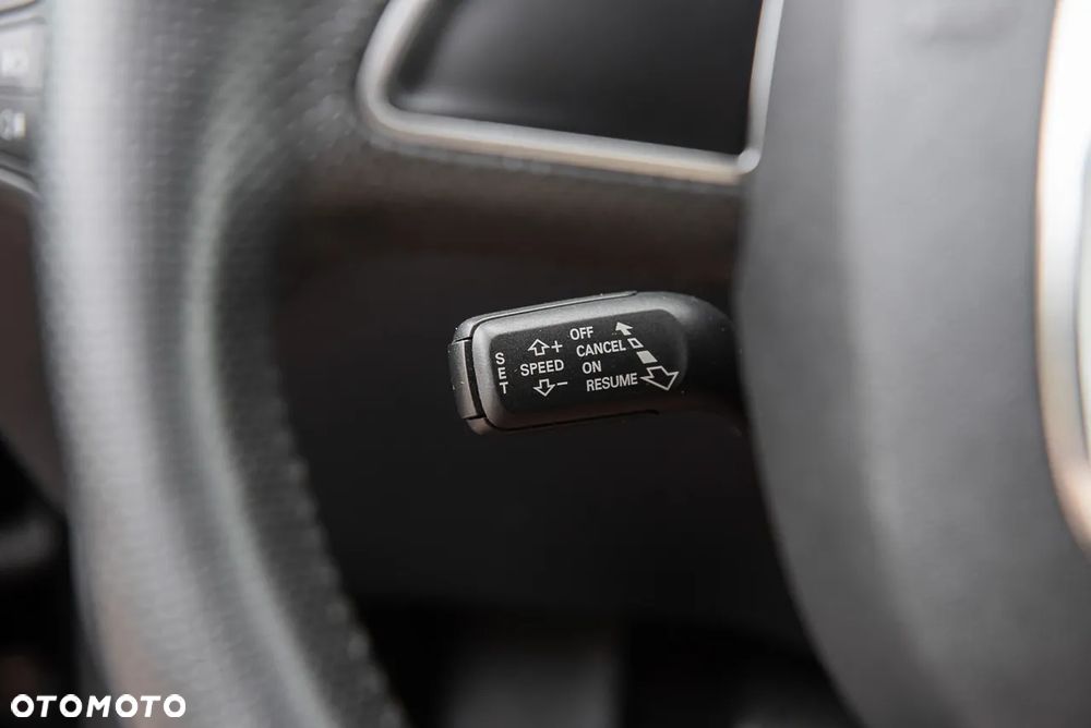 Audi A4 ver-1-8-tfsi-attraction - 13