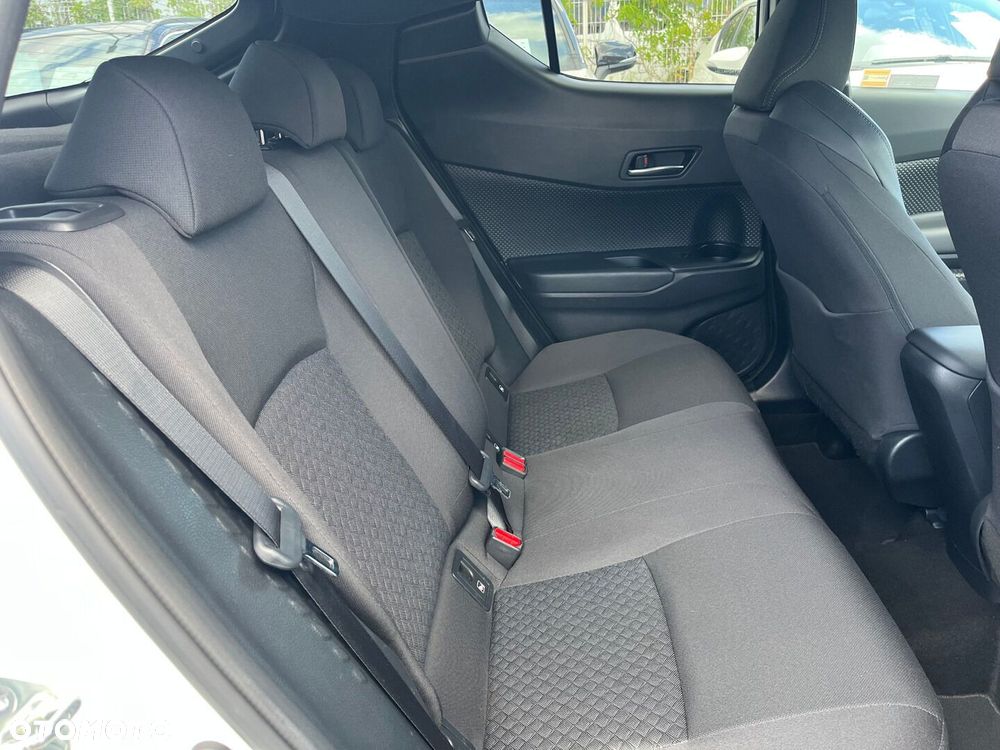 Toyota C-HR 2.0 Hybrid Style - 25