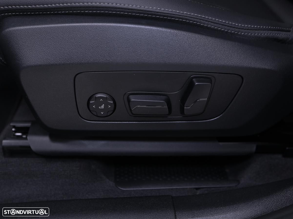 BMW 218 Active Tourer i Aut. Luxury Line - 17