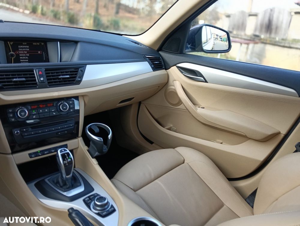 BMW X1 xDrive20d Aut. Sport Line - 24