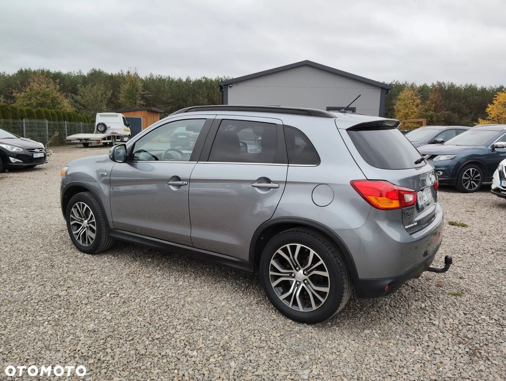 Mitsubishi ASX - 16