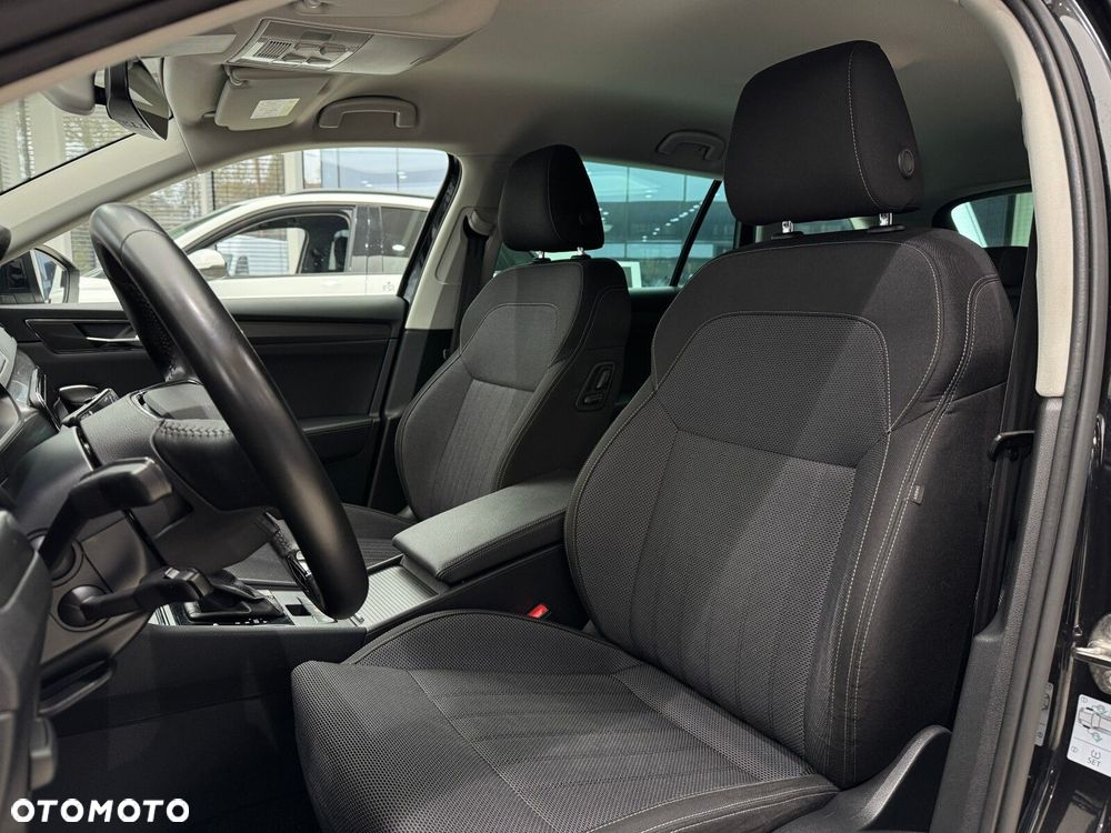 Skoda Superb 2.0 TDI SCR Style DSG - 10