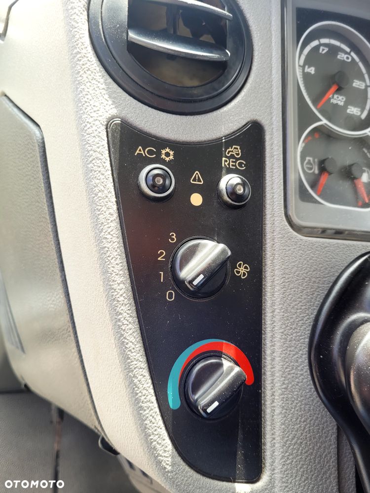 Claas ARION 630 CIS - 18