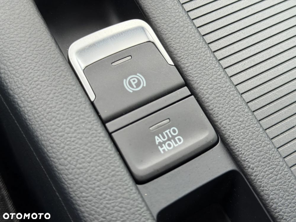 Volkswagen Passat 2.0 TDI EVO Essence - 21