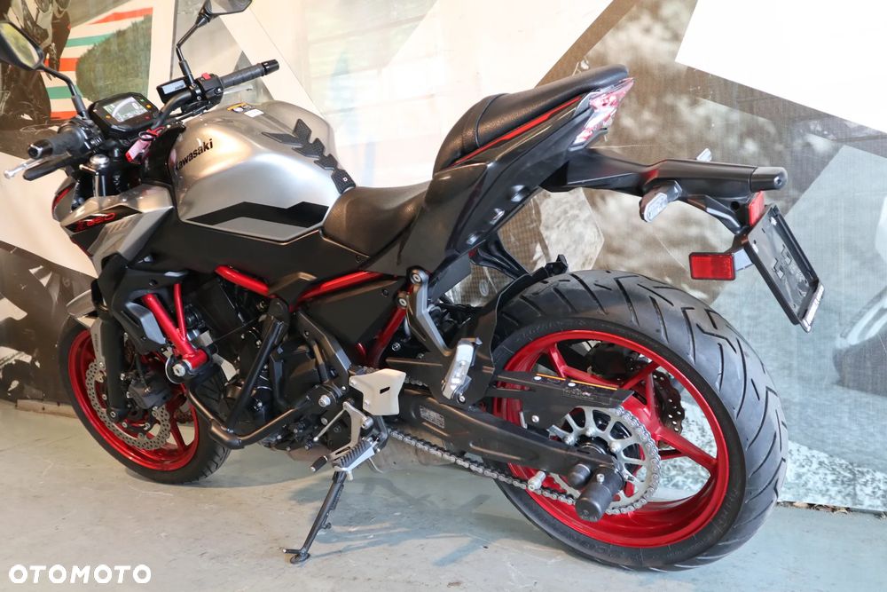 Kawasaki Z 650 - 9
