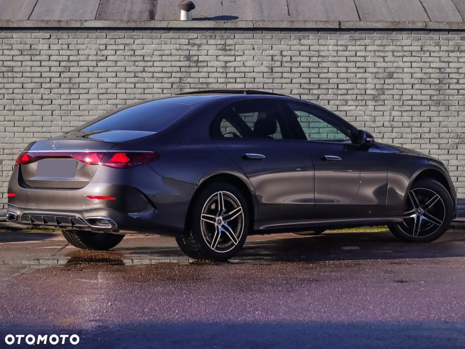 Mercedes-Benz Klasa E - 7