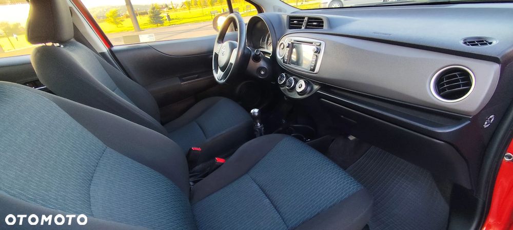 Toyota Yaris - 38