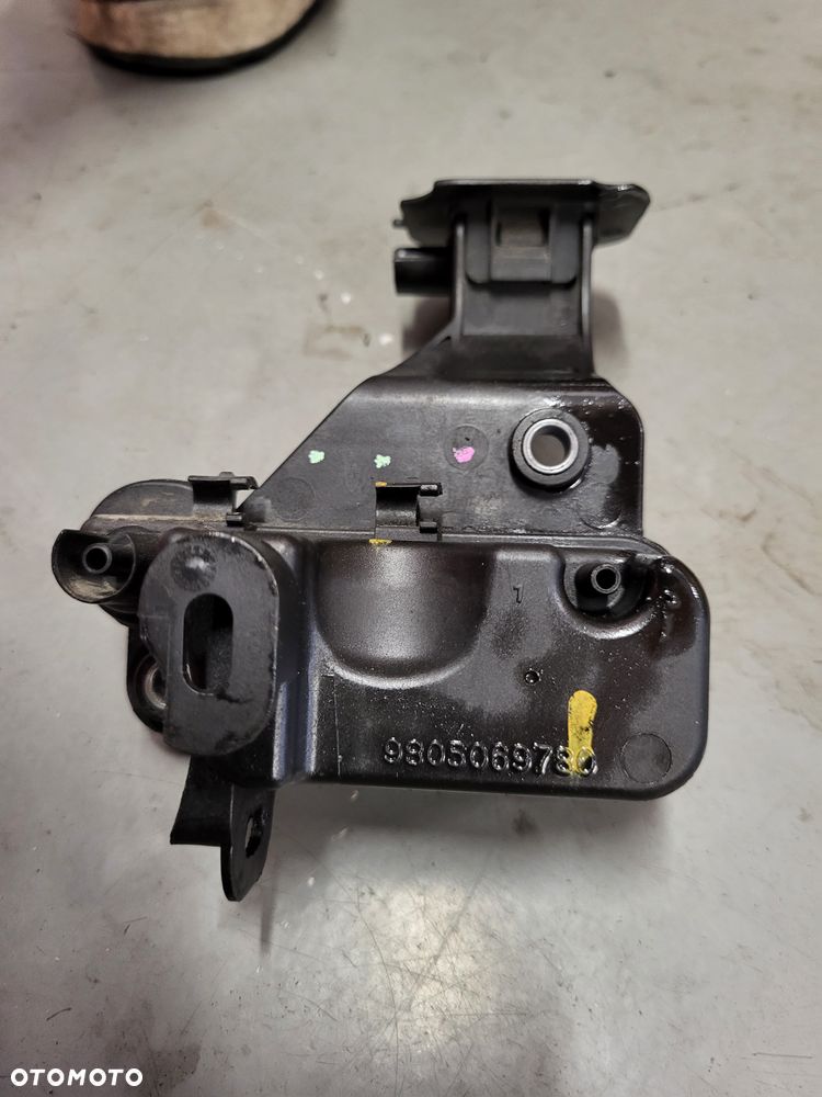 zbiornik podciśnienia 9805069780 boxer Jumper 2.0 hdi ford  2.0 tdci euro 6