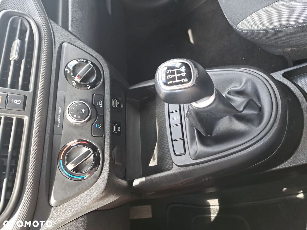 Hyundai i10 1.0 Modern - 12