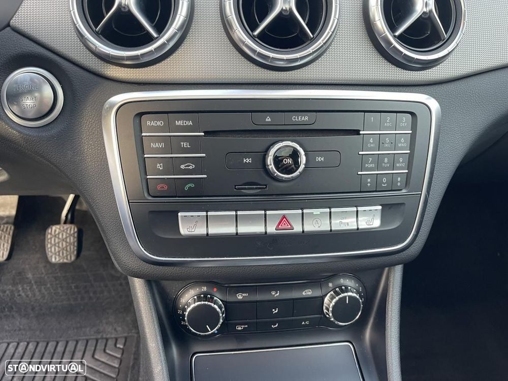 Mercedes-Benz CLA 180 d Peak Edition - 21