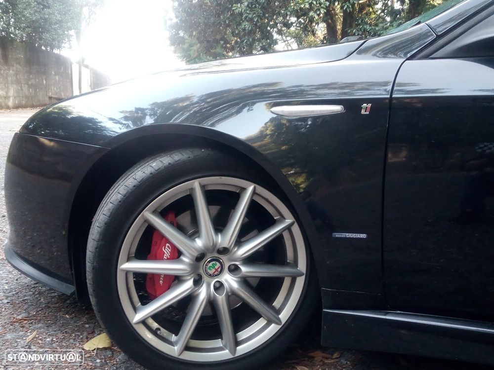 Alfa Romeo 159 Sportwagon 2.0 JTDm Distinctive P.TI - 3