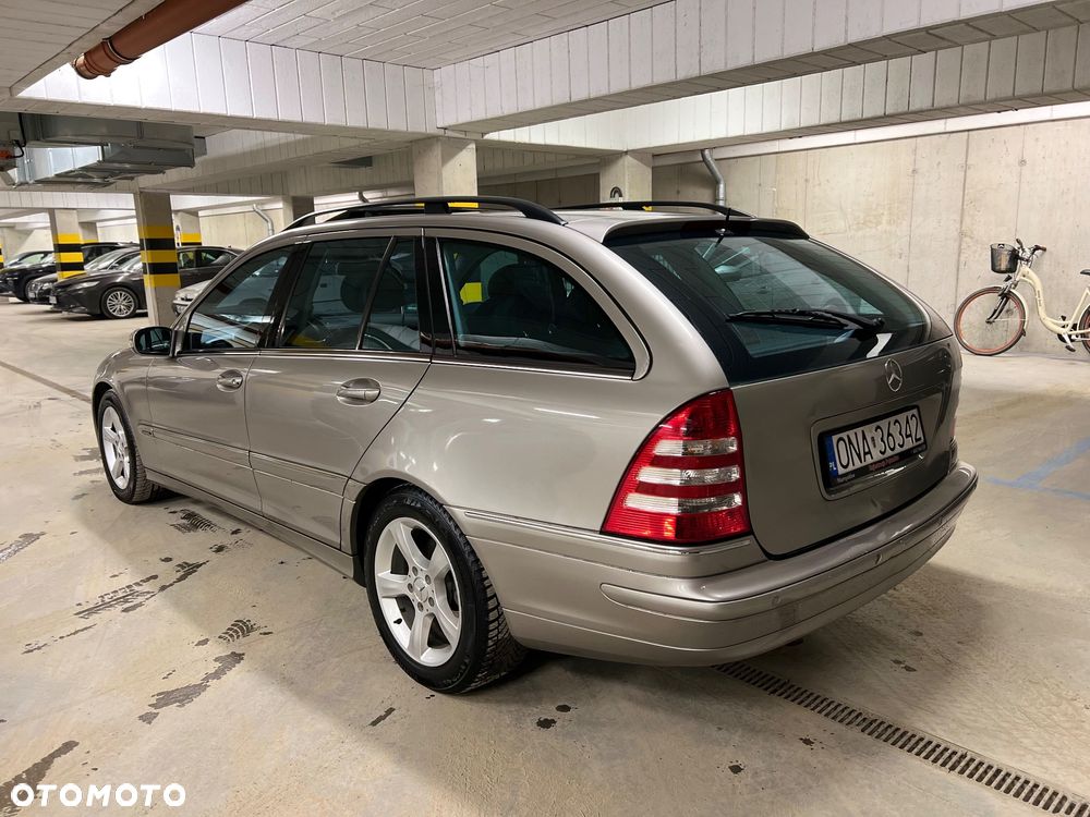 Mercedes-Benz Klasa C - 2