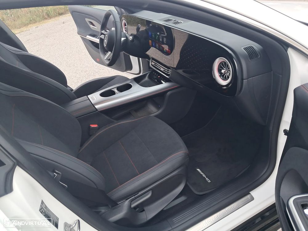 Mercedes-Benz CLA 250+ EQ - 14