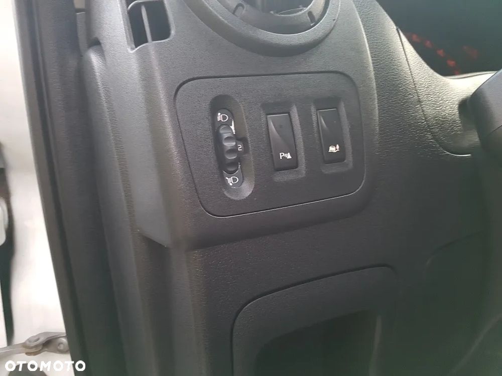 Renault Master - 15