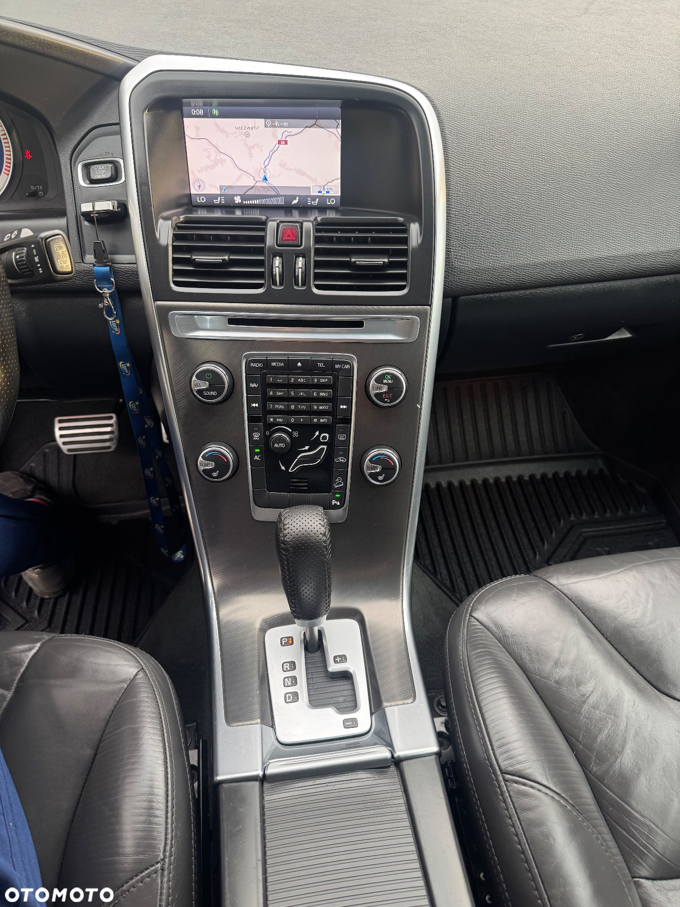 Volvo XC 60 - 18
