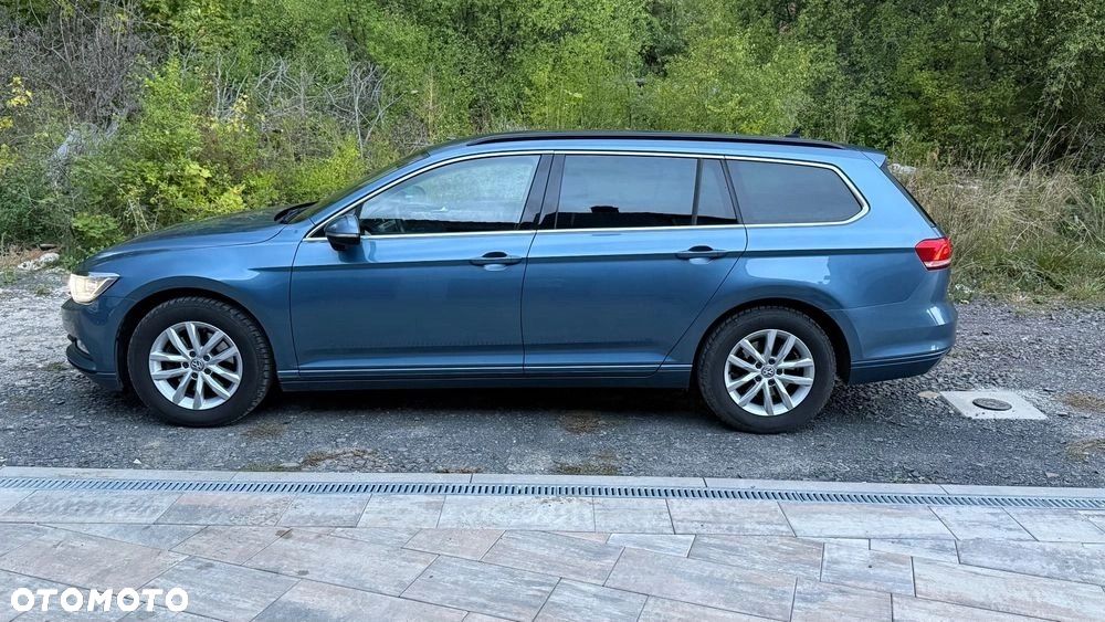 Volkswagen Passat - 6