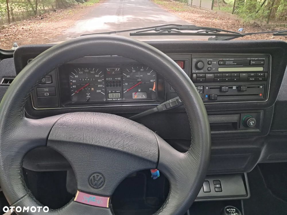 Volkswagen Golf Cabriolet 1.8 GL - 16