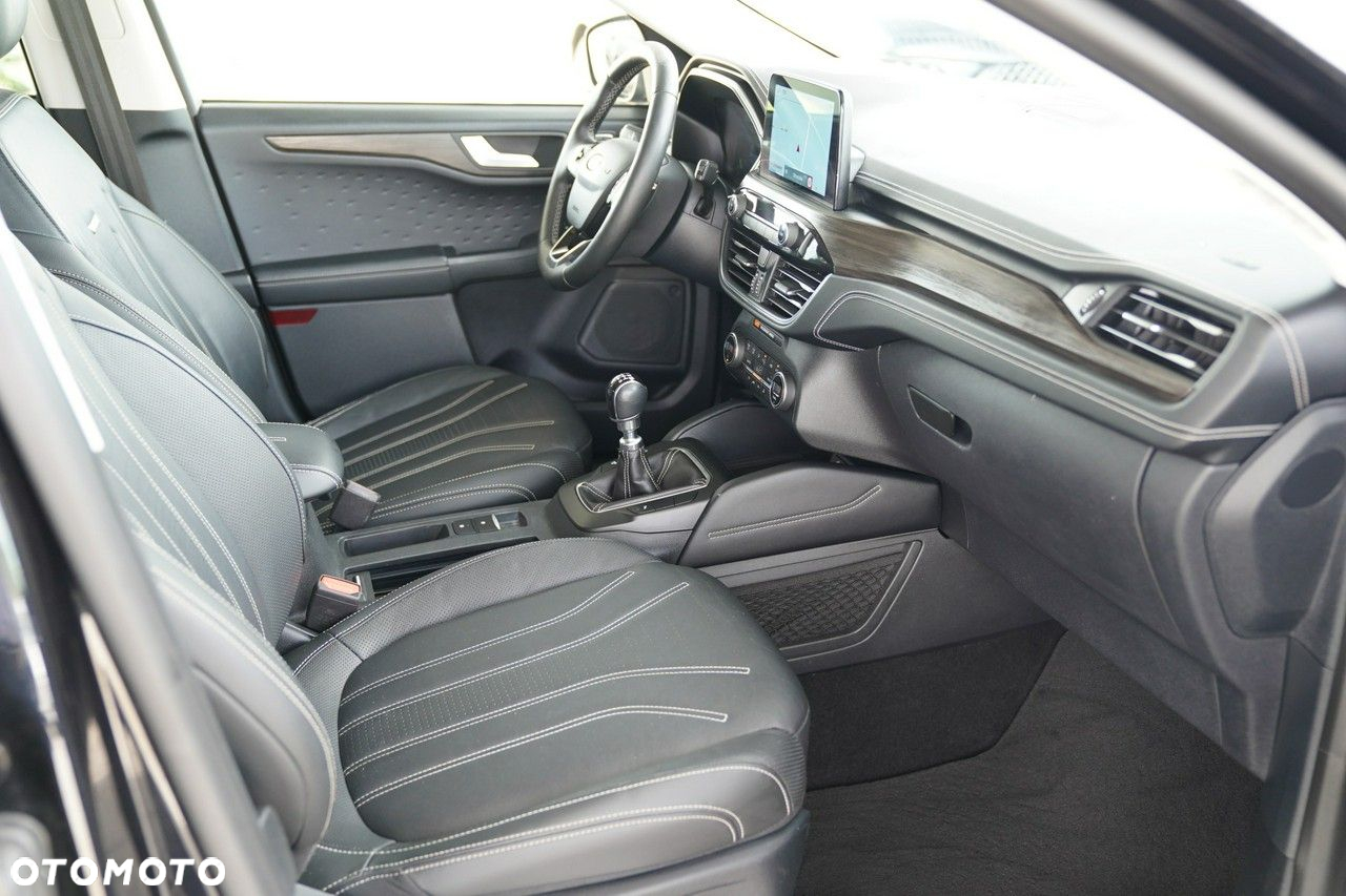 Ford Kuga - 22