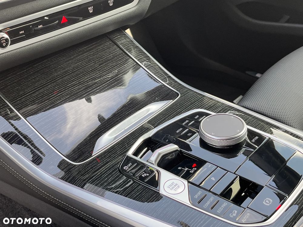 BMW X5 xDrive40d mHEV sport - 29