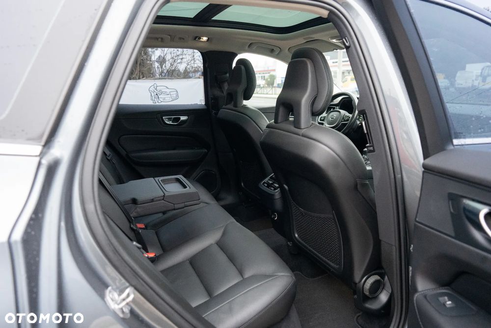 Volvo XC 60 D4 AWD Geartronic Inscription - 14