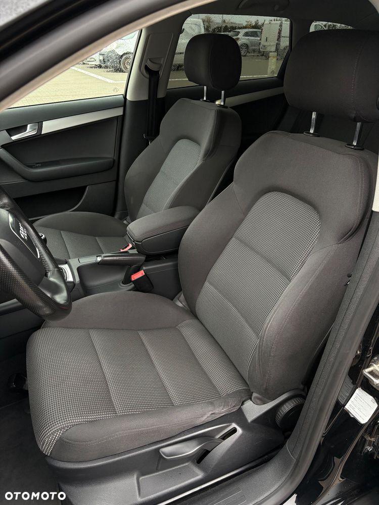 Audi A3 Sportback 1.6 TDI Ambition - 6